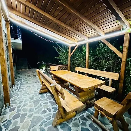 Iepurasul Villa *